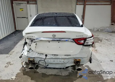 2017 Nissan Maxima 3.5S from USA, damaged, VIN 1N4AA6AP0HC430918